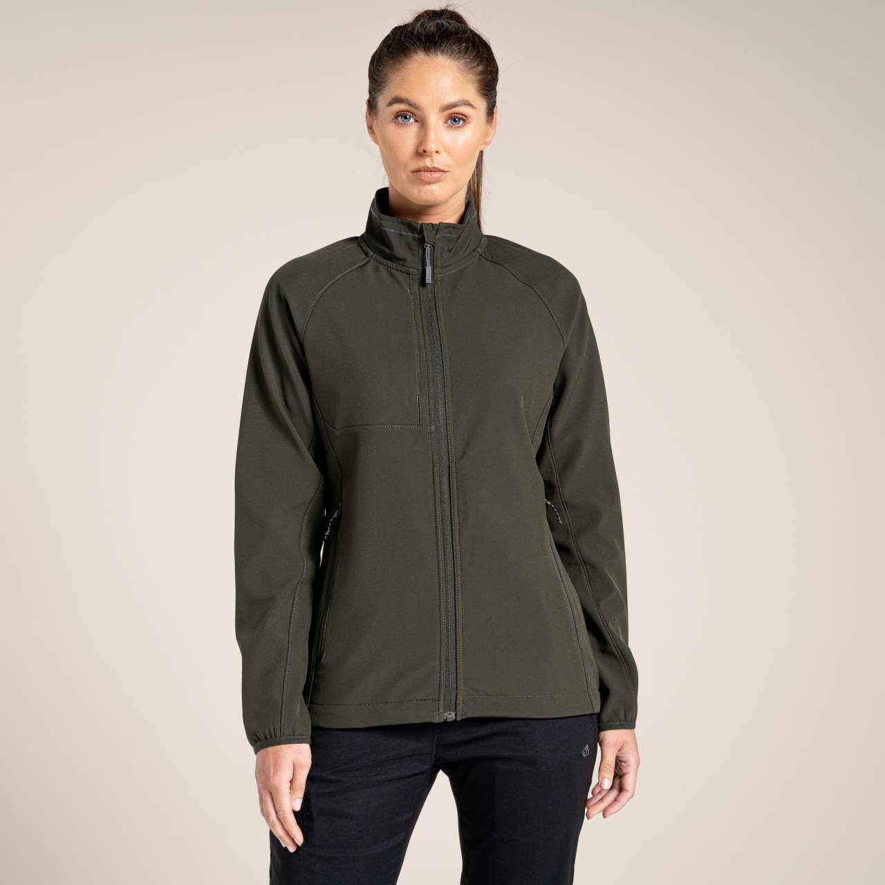 crcel004 EXPERT NŐI BASECAMP SOFTSHELL KABÁT