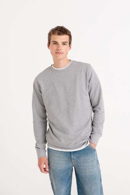 EA030 BANFF SUSTAINABLE SWEATSHIRT