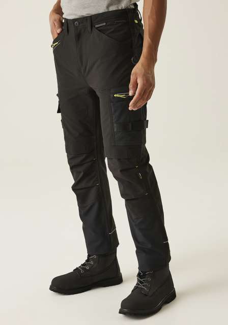 retrj393 INFILTRATE SOFTSHELL STRETCH NADRÁG