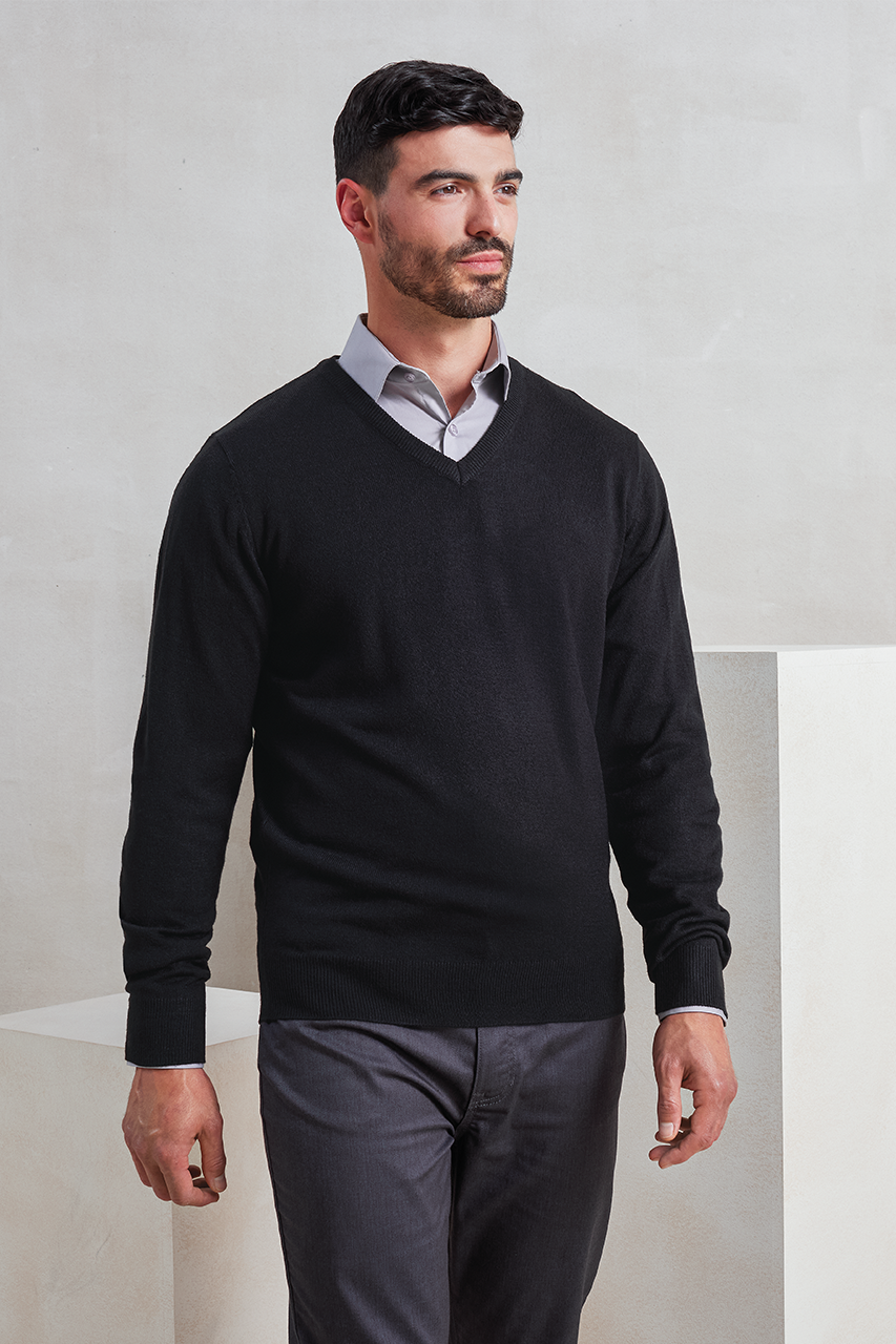 pr400 'ESSENTIAL' ACRYLIC MEN'S V-NECK SWEATER